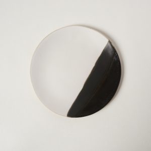 Assiette en grès