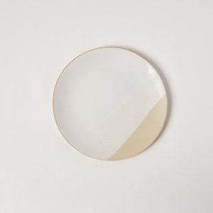 Assiette en grès